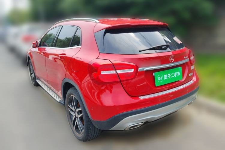 Used Mercedes-Benz GLA 2015 GLA 220 4MATIC Fashion Model Rear Left 45 Deg