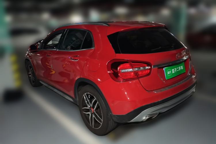 Used Mercedes-Benz GLA 2015 GLA 200 Fashion Model Rear Left 45 Deg