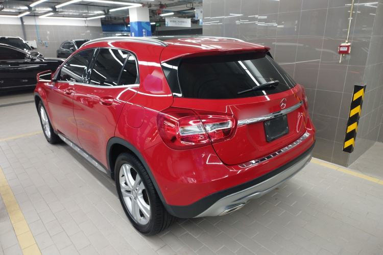 Used Mercedes-Benz GLA 2015 GLA 200 Sport Edition Rear Left 45 Deg