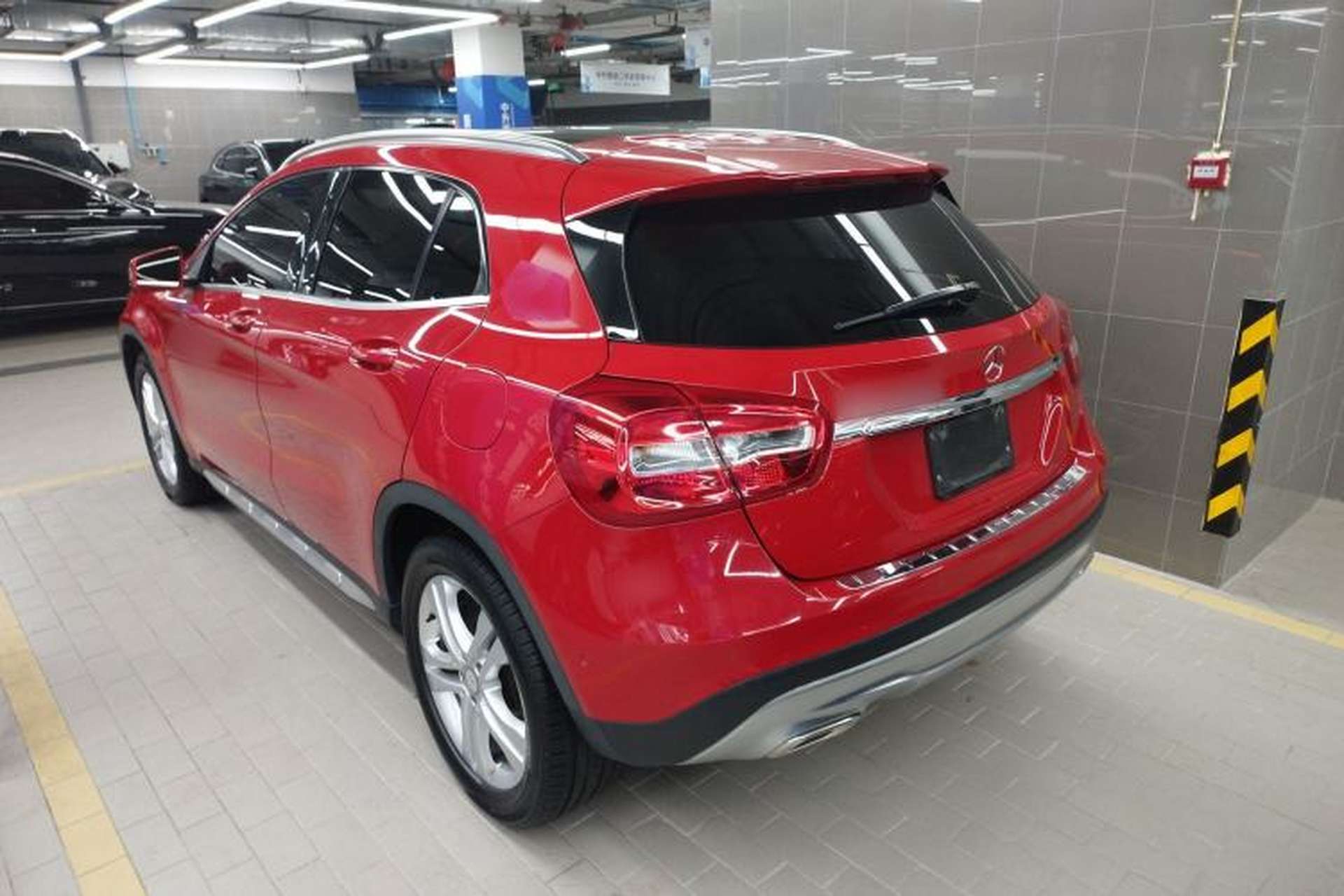 Used Mercedes-Benz GLA 2015 GLA 200 Sport Edition Rear Left 45 Deg