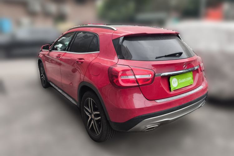 Used Mercedes-Benz GLA 2015 GLA 200 Fashion Model Rear Left 45 Deg