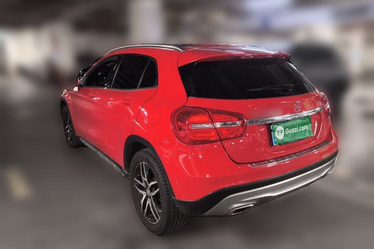 Used Mercedes-Benz GLA 2015 GLA 200 Fashion Model Rear Left 45 Deg