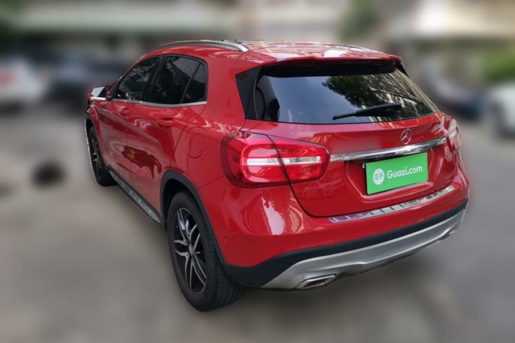 Used Mercedes-Benz GLA 2015 GLA 200 Fashion Model Rear Left 45 Deg