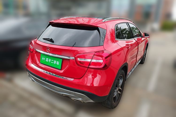 Used Mercedes-Benz GLA 2015 GLA 220 4MATIC Fashion Model Rear Right 45 Deg