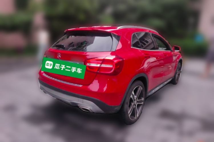 Used Mercedes-Benz GLA 2015 GLA 220 4MATIC Luxury Model Rear Right 45 Deg