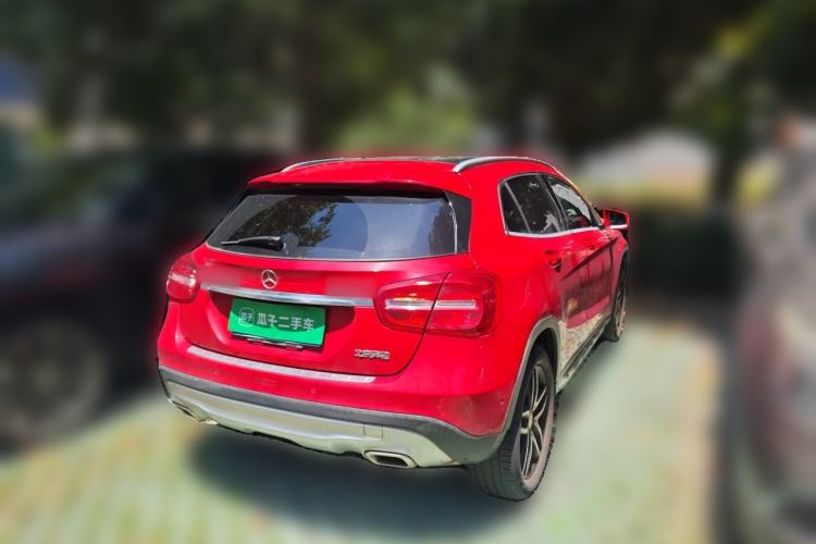 Used Mercedes-Benz GLA 2015 GLA 220 4MATIC Fashion Model Rear Right 45 Deg