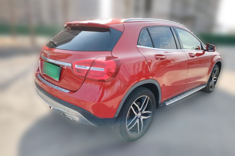 Used Mercedes-Benz GLA 2015 GLA 220 4MATIC Fashion Model Rear Right 45 Deg