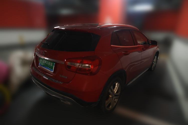 Used Mercedes-Benz GLA 2015 GLA 200 Sport Edition Rear Right 45 Deg