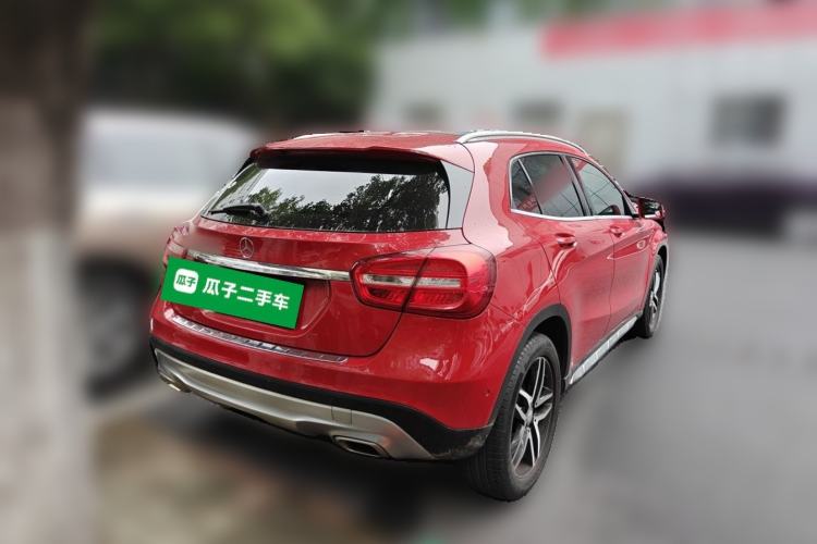 Used Mercedes-Benz GLA 2015 GLA 200 Fashion Model Rear Right 45 Deg
