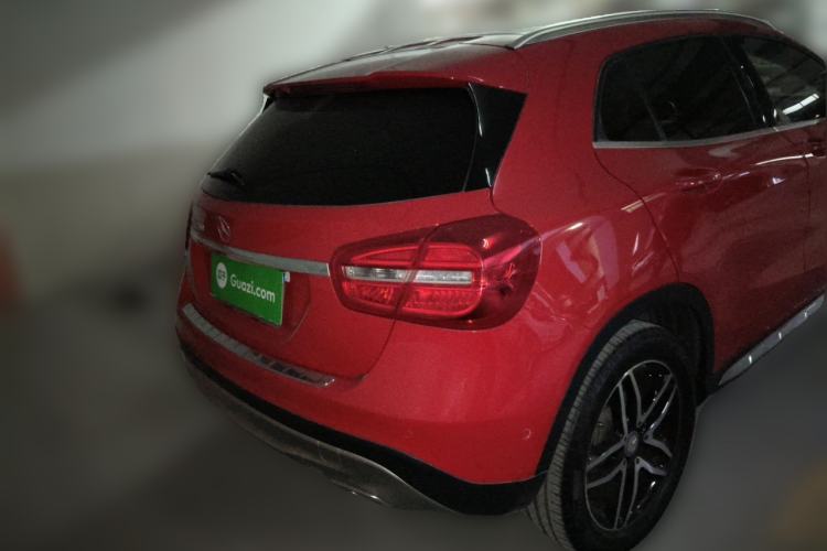 Used Mercedes-Benz GLA 2015 GLA 200 Fashion Model Rear Right 45 Deg