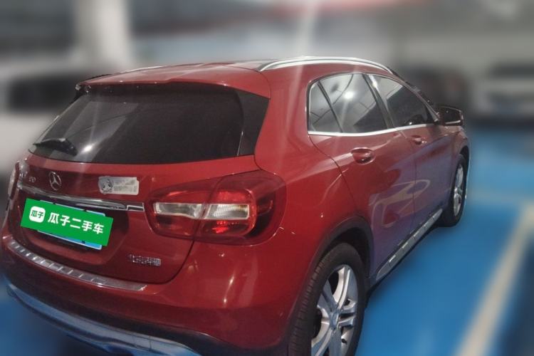 Used Mercedes-Benz GLA 2015 GLA 200 Sport Edition Rear Right 45 Deg
