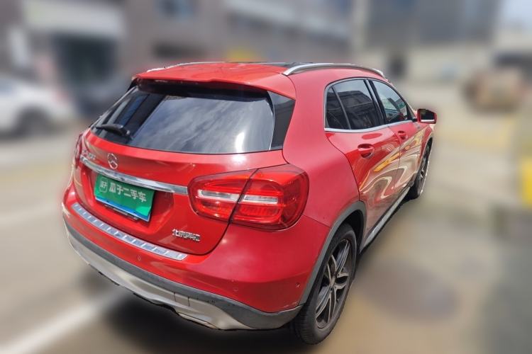Used Mercedes-Benz GLA 2015 GLA 200 Fashion Model Rear Right 45 Deg