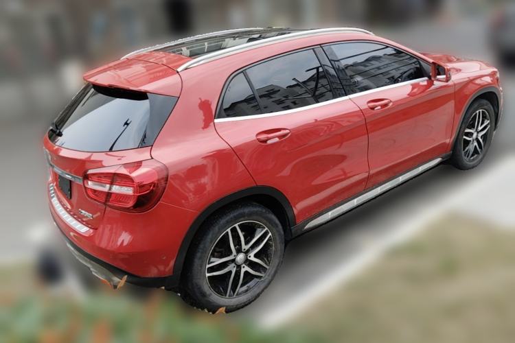 Used Mercedes-Benz GLA 2015 GLA 200 Fashion Model Rear Right 45 Deg