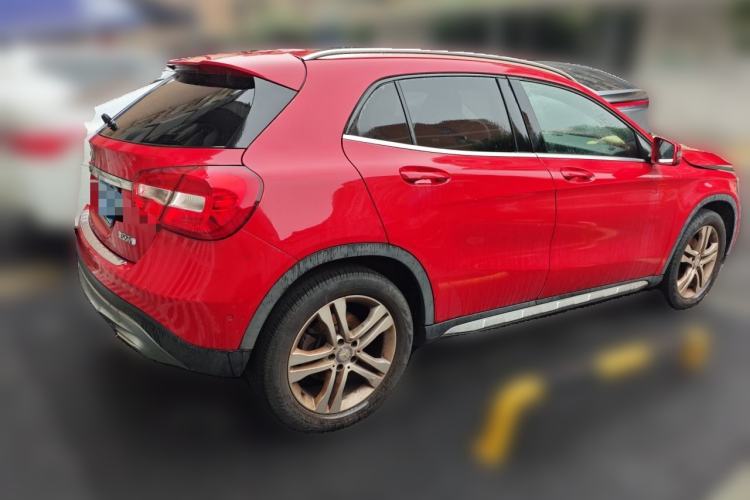 Used Mercedes-Benz GLA 2015 GLA 200 Sport Edition Rear Right 45 Deg
