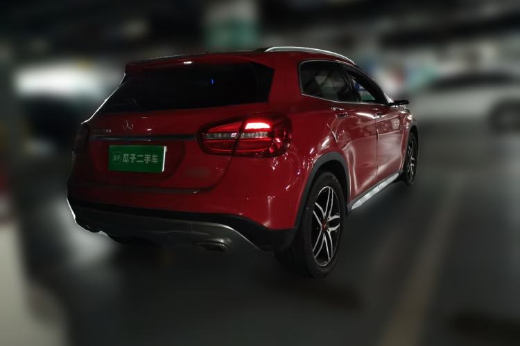 Used Mercedes-Benz GLA 2015 GLA 200 Fashion Model Rear Right 45 Deg