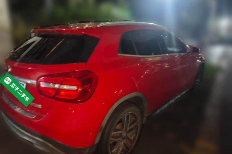 Used Mercedes-Benz GLA 2015 GLA 200 Sport Edition Rear Right 45 Deg