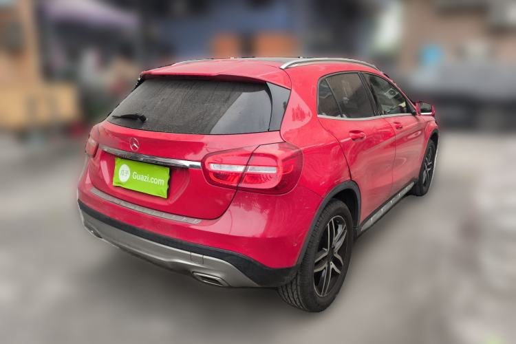 Used Mercedes-Benz GLA 2015 GLA 200 Fashion Model Rear Right 45 Deg