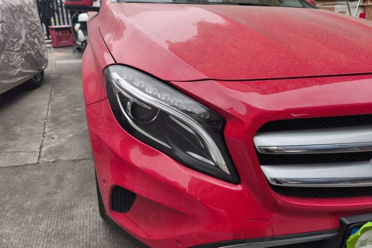 Used Mercedes-Benz GLA 2015 GLA 200 Fashion Model Right Front Headlight