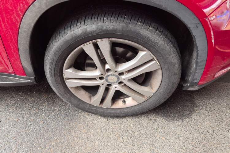 Used Mercedes-Benz GLA 2015 GLA 200 Sport Edition Right Front Wheel Hub