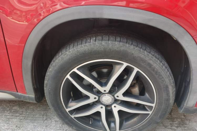Used Mercedes-Benz GLA 2015 GLA 200 Fashion Model Right Front Wheel Hub