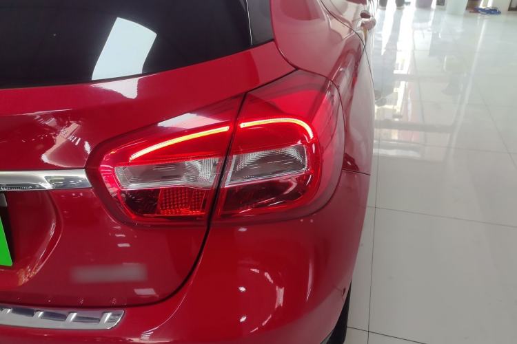 Used Mercedes-Benz GLA 2015 GLA 200 Sport Edition Right Rear Taillight