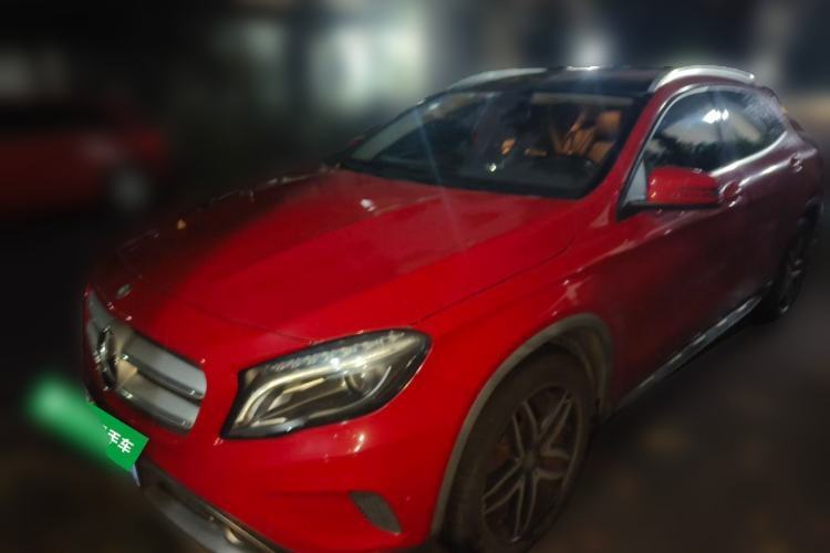 Used Mercedes-Benz GLA 2015 GLA 200 Sport Edition Guazi used car, China used car export, Used car for sale, Used Mercedes-Benz cars, Cheapest cars for sale