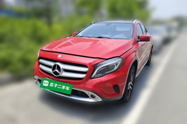 Mercedes-Benz GLA 2015 GLA 220 4MATIC Fashion Model usado