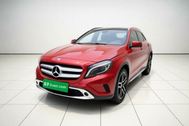 Używany Mercedes-Benz GLA 2015 GLA 220 4MATIC Fashion Model