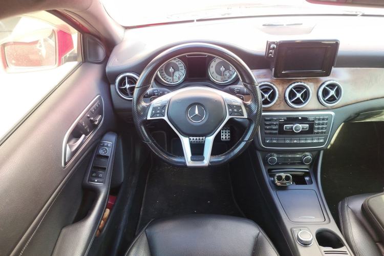Used Mercedes-Benz GLA 2015 GLA 260 4MATIC Steering Wheel