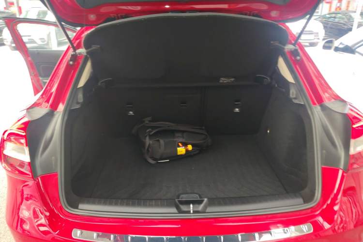 Used Mercedes-Benz GLA 2015 GLA 200 Sport Edition Trunk