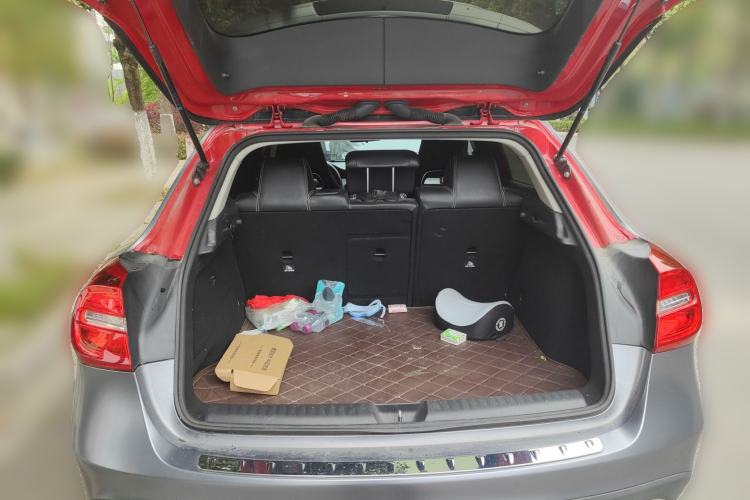 Used Mercedes-Benz GLA 2015 GLA 200 Trunk