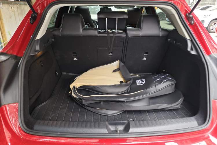 Used Mercedes-Benz GLA 2015 GLA 200 Trunk