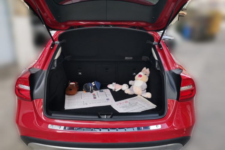 Used Mercedes-Benz GLA 2015 GLA 200 Fashion Model Trunk