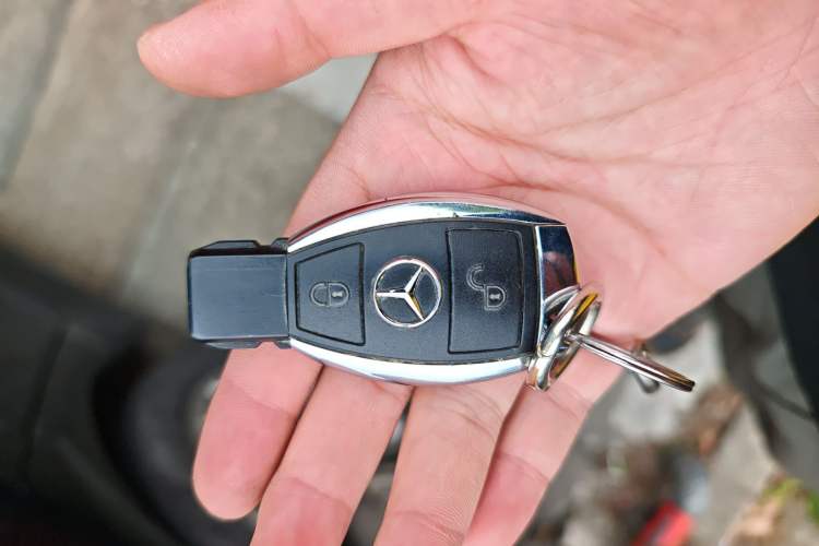 Used Mercedes-Benz GLA 2015 GLA 220 4MATIC Fashion Model Vehicle Key