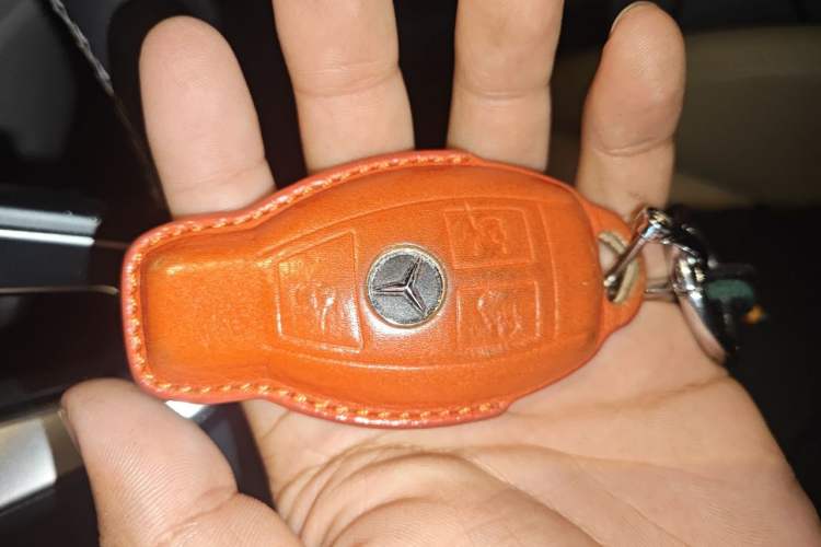 Used Mercedes-Benz GLA 2015 GLA 220 4MATIC Fashion Model Vehicle Key