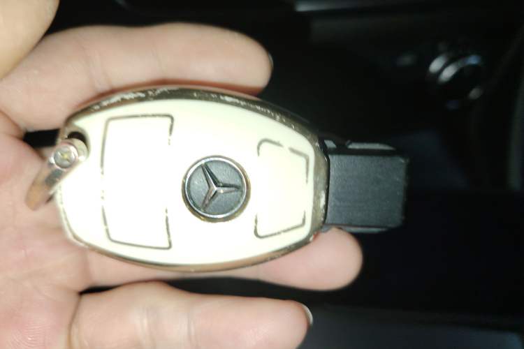 Used Mercedes-Benz GLA 2015 GLA 200 Fashion Model Vehicle Key