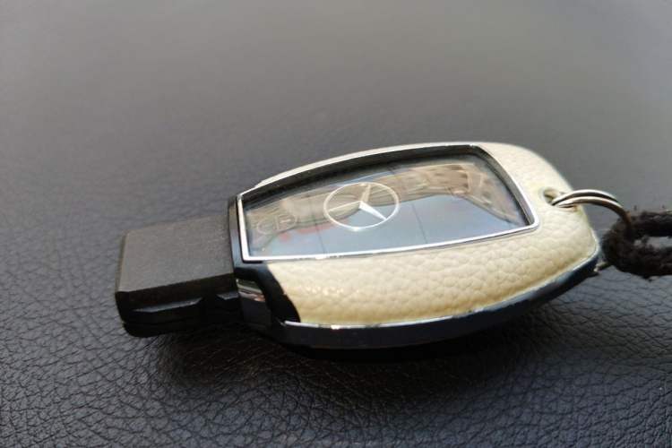 Used Mercedes-Benz GLA 2015 GLA 220 4MATIC Fashion Model Vehicle Key