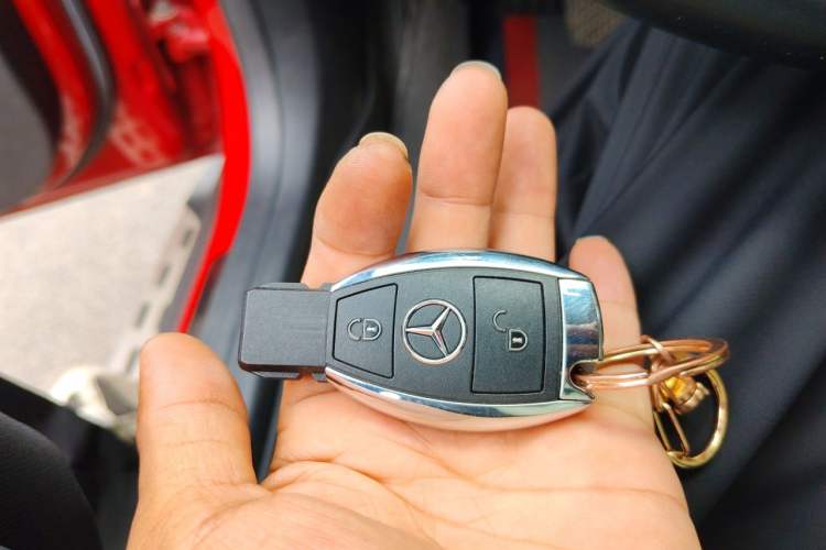 Used Mercedes-Benz GLA 2015 GLA 220 4MATIC Fashion Model Vehicle Key