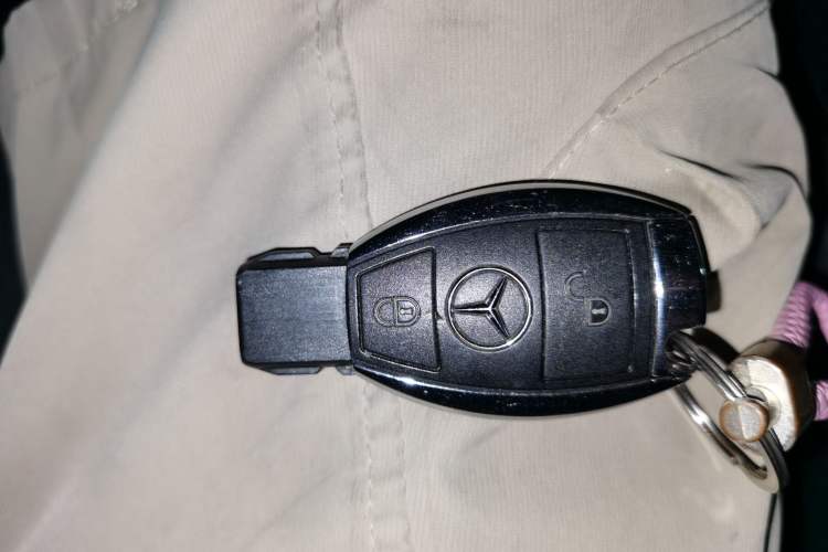 Used Mercedes-Benz GLA 2015 GLA 260 4MATIC Vehicle Key