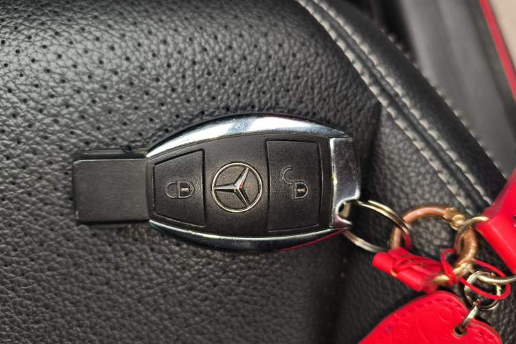 Used Mercedes-Benz GLA 2015 GLA 200 Fashion Model Vehicle Key