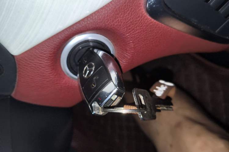 Used Mercedes-Benz GLA 2015 GLA 200 Fashion Model Vehicle Key