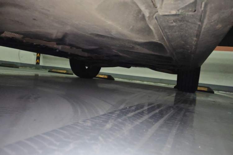 Used Mercedes-Benz GLA 2015 GLA 200 Fashion Model Chassis Front Left