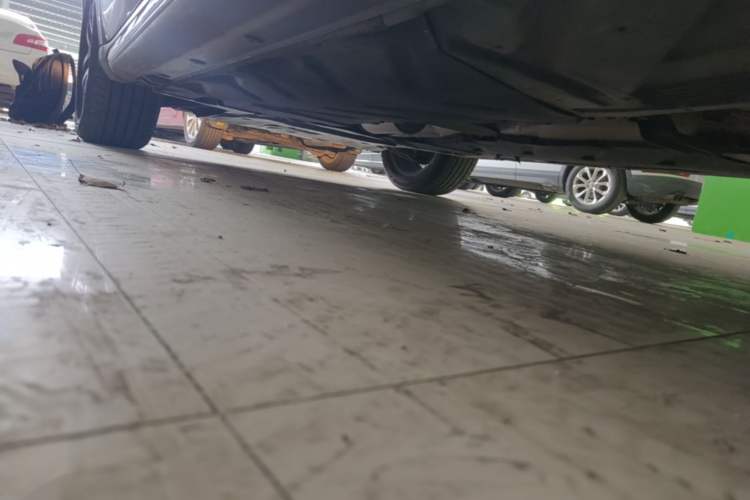 Used Mercedes-Benz GLA 2015 GLA 200 Fashion Model Chassis Rear Left
