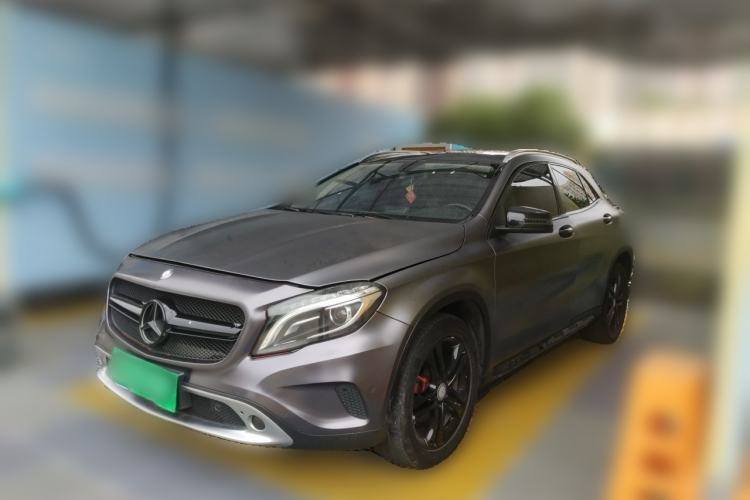 Ojetý Mercedes-Benz GLA 2015 GLA 200 Sport Edition Guazi used car, China used car export, Used car for sale, Used cars, Cheapest cars for sale