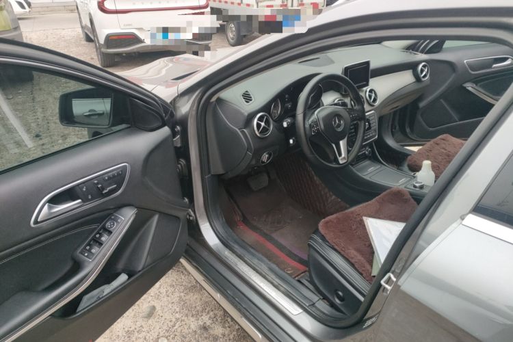 Used Mercedes-Benz GLA 2015 GLA 200 Fashion Model Driver Seat