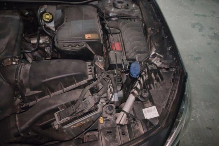 Used Mercedes-Benz GLA 2015 GLA 200 Fashion Model Engine Bay Left