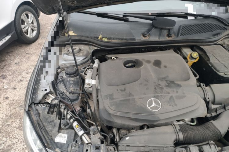 Used Mercedes-Benz GLA 2015 GLA 200 Fashion Model Engine Bay Right