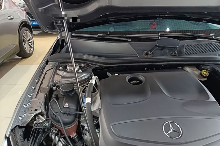 Used Mercedes-Benz GLA 2015 GLA 200 Sport Edition Engine Bay Right