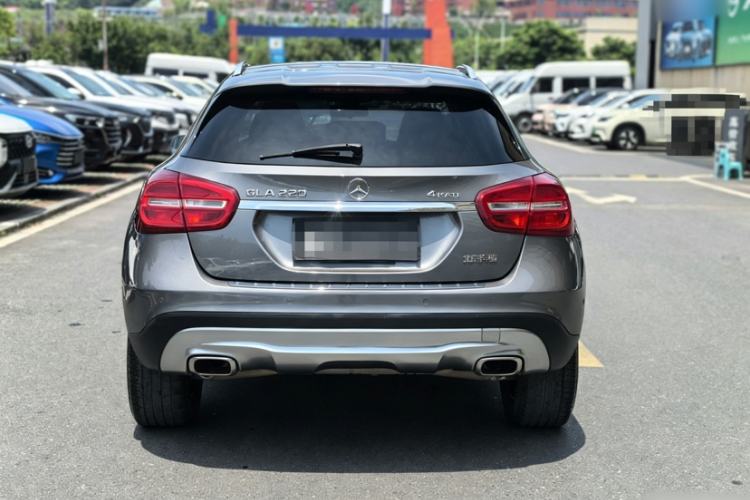 Used Mercedes-Benz GLA 2015 GLA 220 4MATIC Fashion Model Exterior 5