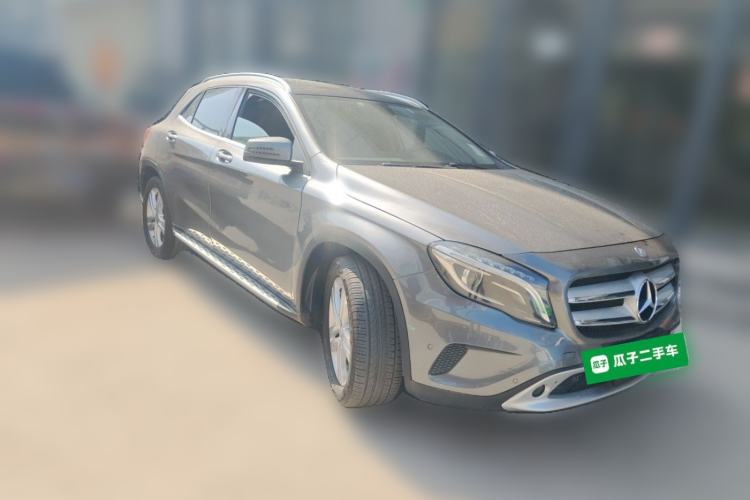 Used Mercedes-Benz GLA 2015 GLA 200 Sport Edition Front Right 45 Deg